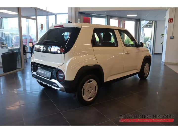 Hyundai INSTER