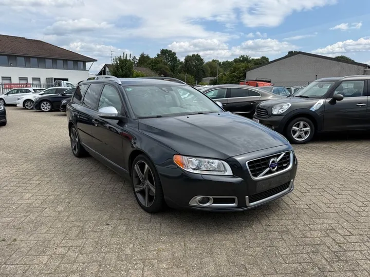 Volvo V70