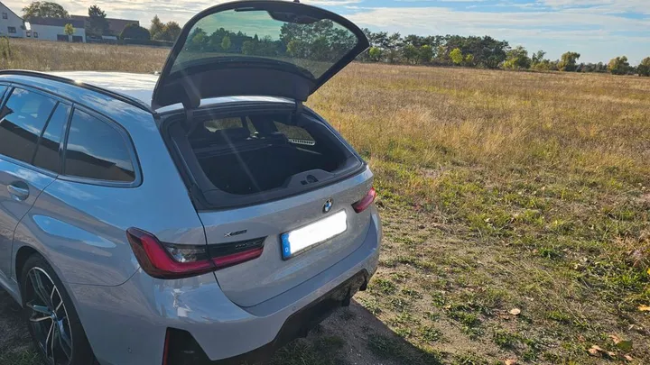 BMW 320