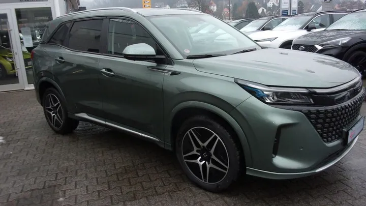 DFSK Fengon E5