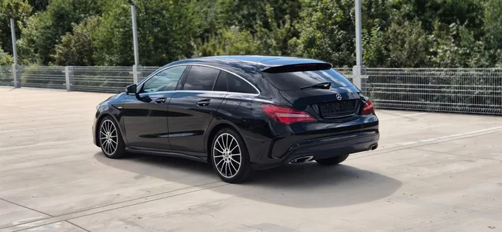 Mercedes-Benz CLA 220