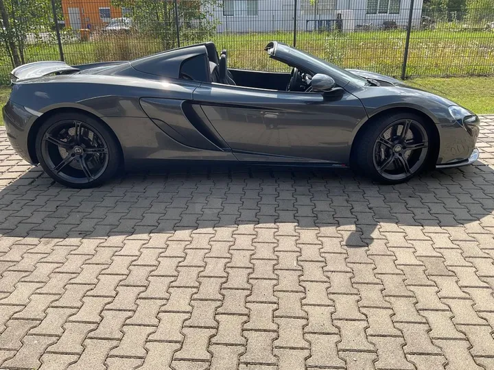 McLaren 650S Spider