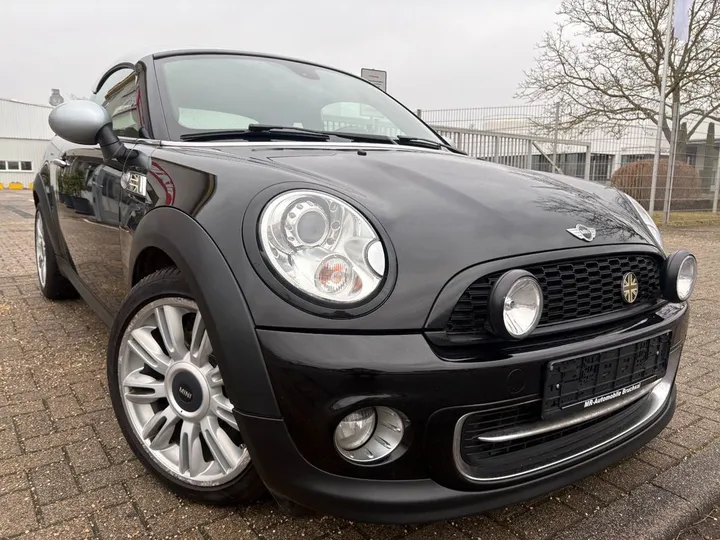 MINI Cooper Coupé