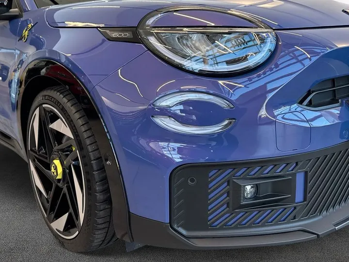 Abarth 600e