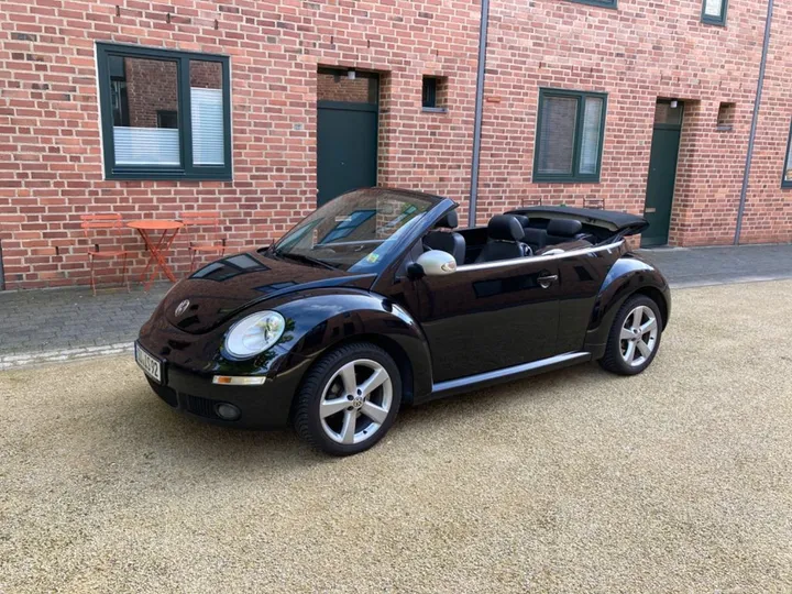 Volkswagen New Beetle