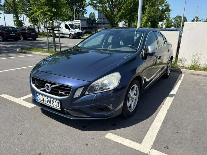 Volvo S60