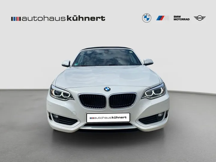BMW 220