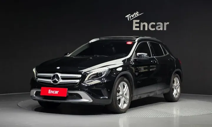Mercedes-Benz GLA-Class