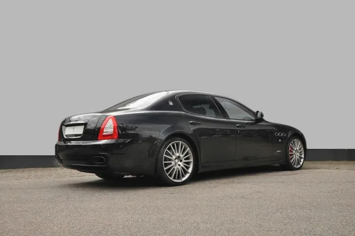 Maserati Quattroporte