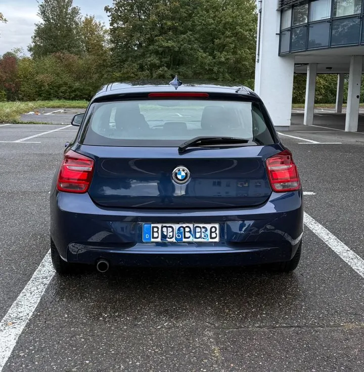BMW 114