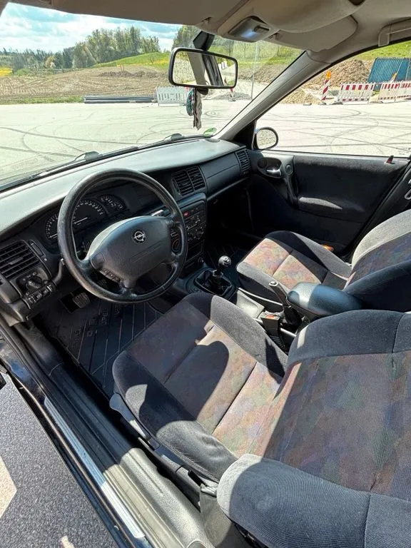 Opel Vectra