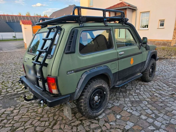Lada Niva