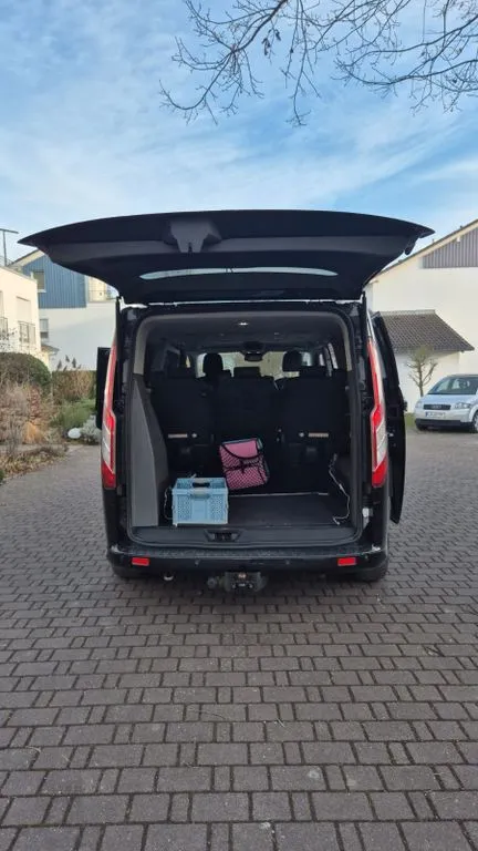Ford Tourneo Custom