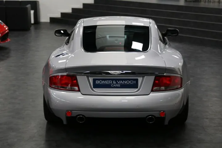 Aston Martin Vanquish