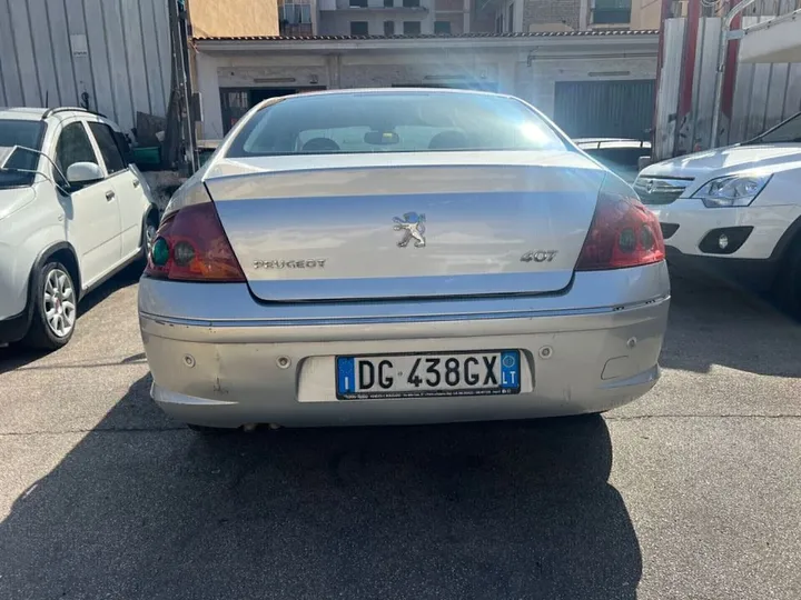Peugeot 407