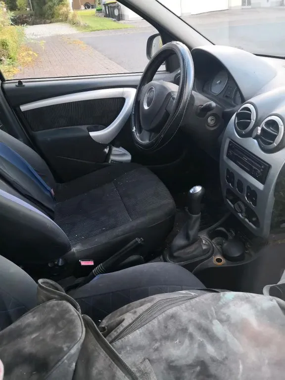 Dacia Logan