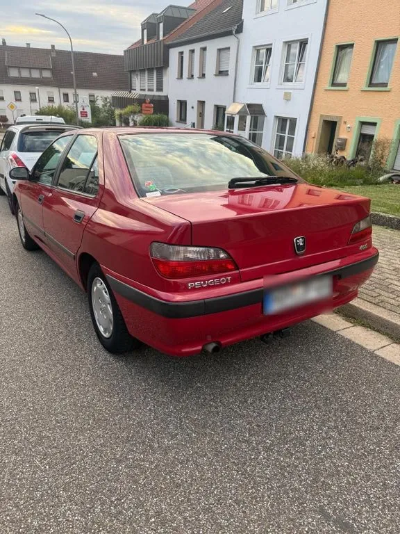 Peugeot 406