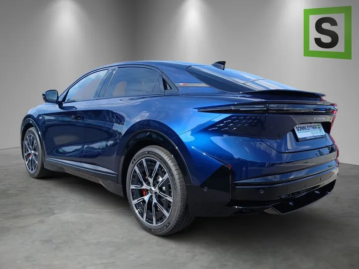 Alpine A390