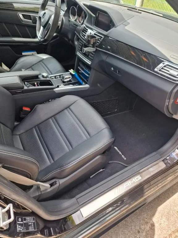 Mercedes-Benz E 63 AMG