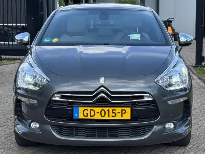 Citroën DS5