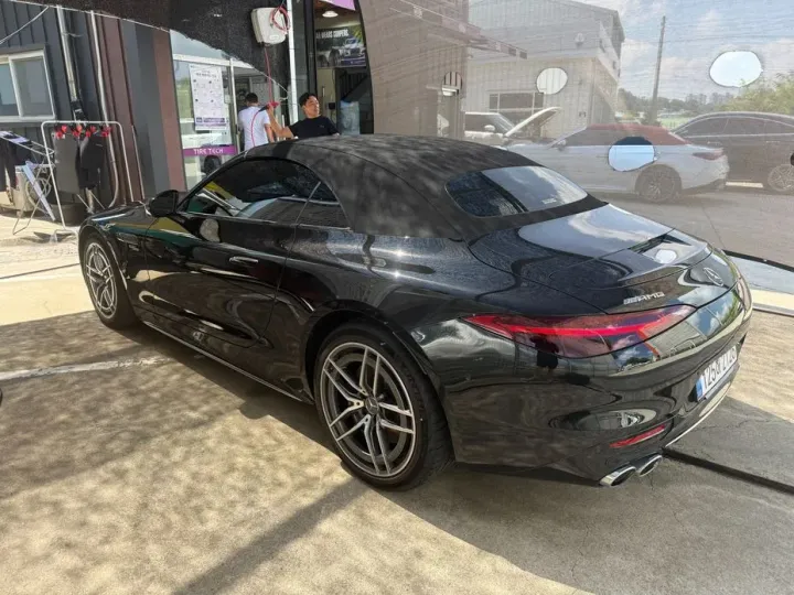 Mercedes-Benz SL-Class