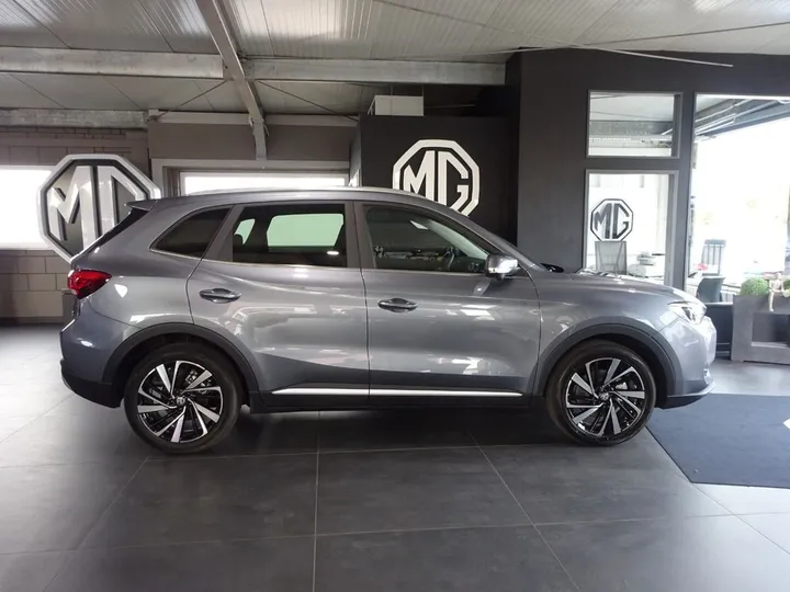 MG ZS