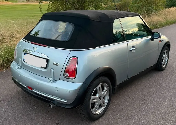 MINI One Cabrio