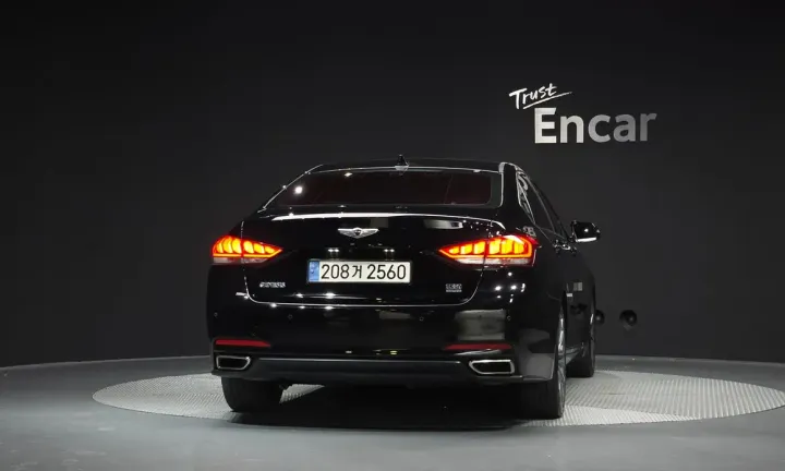 Hyundai Genesis