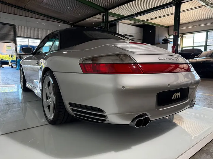 Porsche 996
