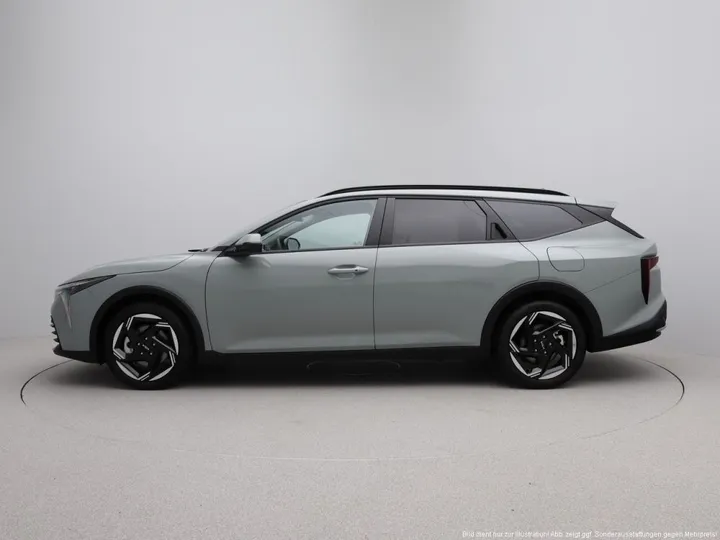 Kia K4