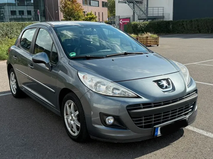 Peugeot 207