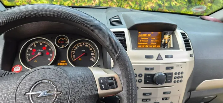 Opel Zafira