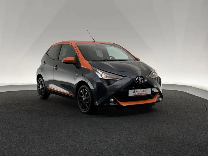 Toyota Aygo (X)