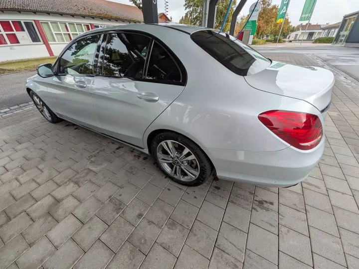 Mercedes-Benz C 250