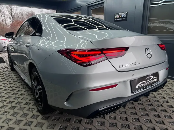 Mercedes-Benz CLA 250