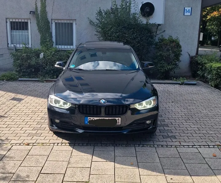BMW 320