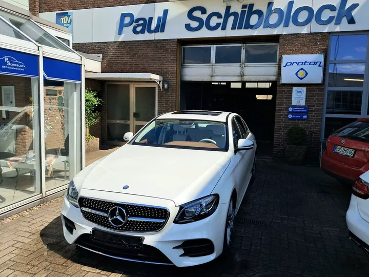 Mercedes-Benz E 300
