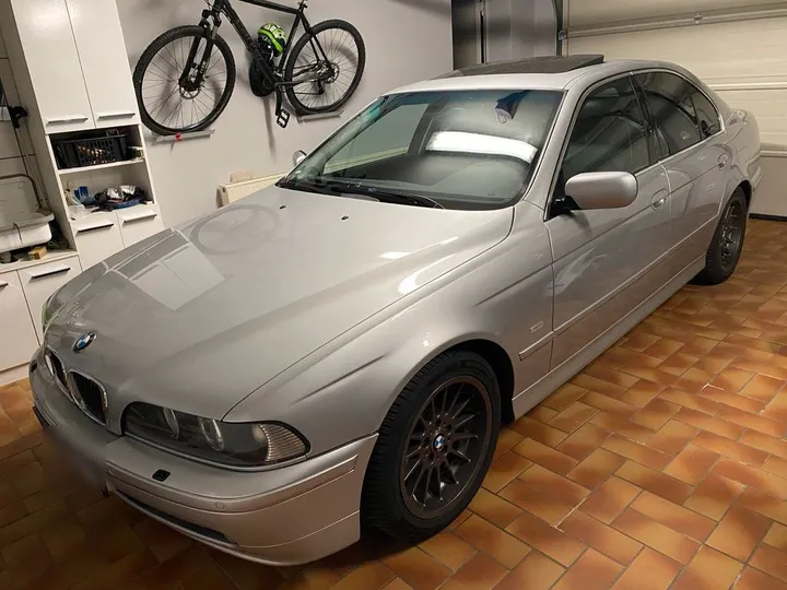 BMW 540