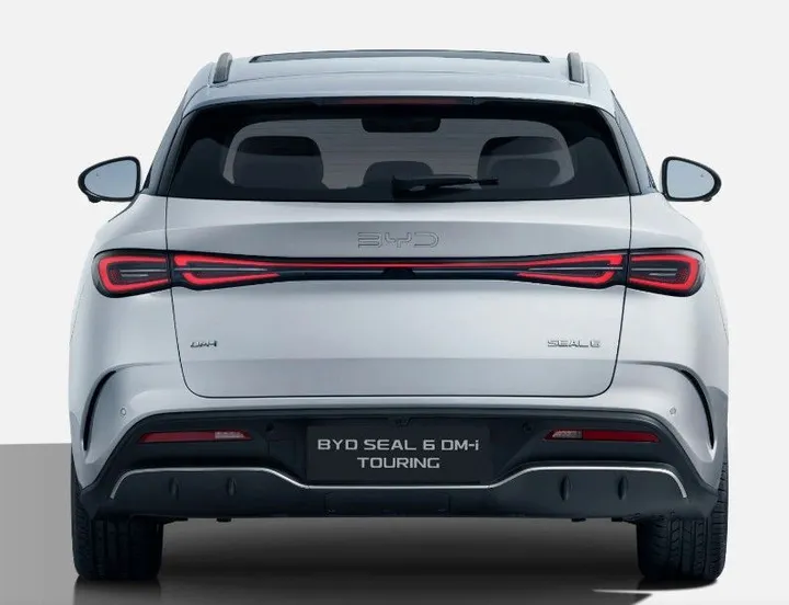 BYD SEAL 6