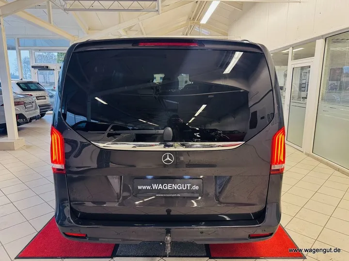 Mercedes-Benz 250
