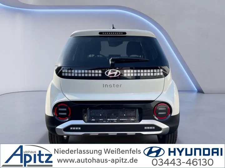 Hyundai INSTER