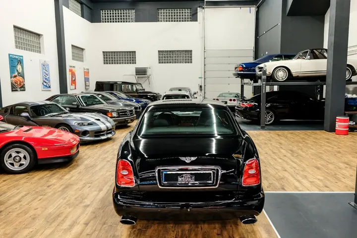Bentley Brooklands