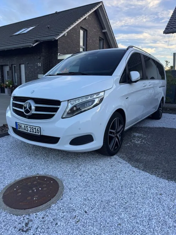 Mercedes-Benz V 250