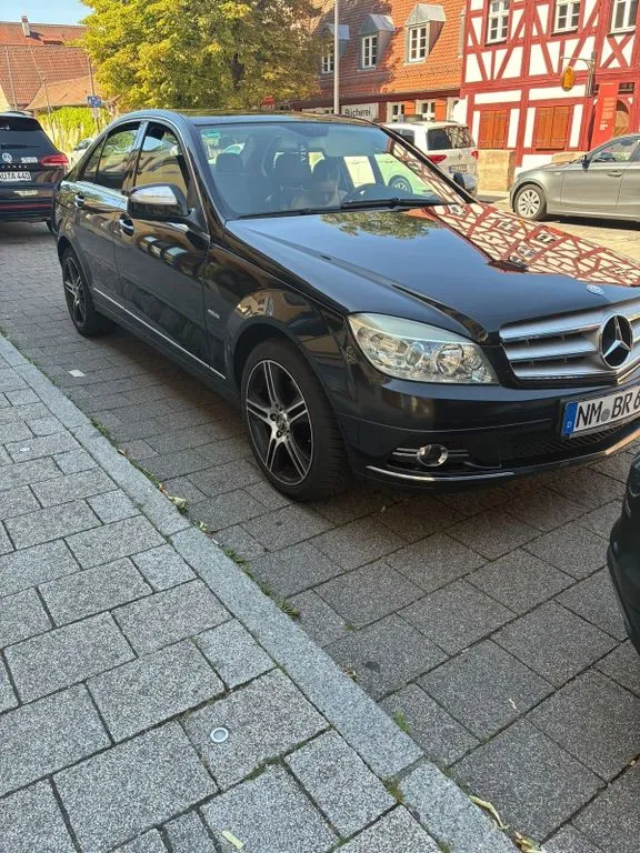 Mercedes-Benz C 200