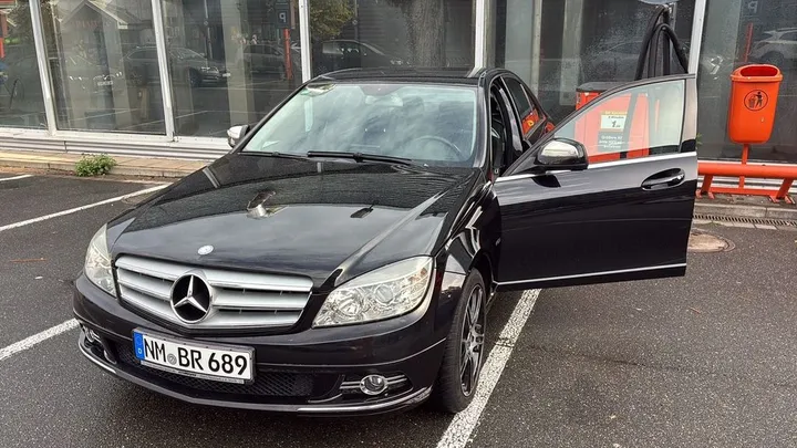 Mercedes-Benz C 200