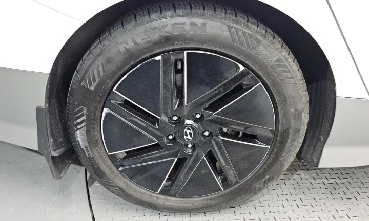 Hyundai Ioniq6