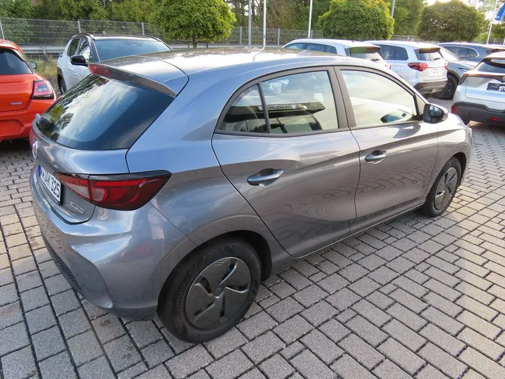 MG MG3