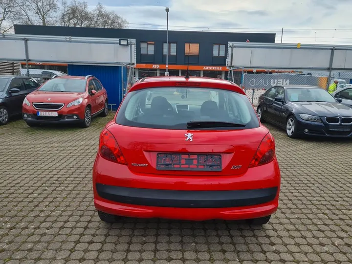 Peugeot 207