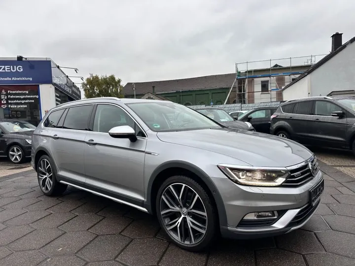 Volkswagen Passat Alltrack