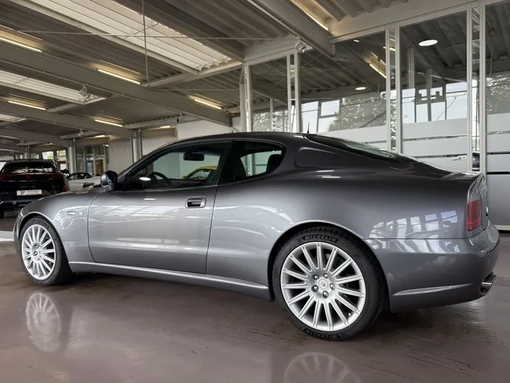 Maserati 4200
